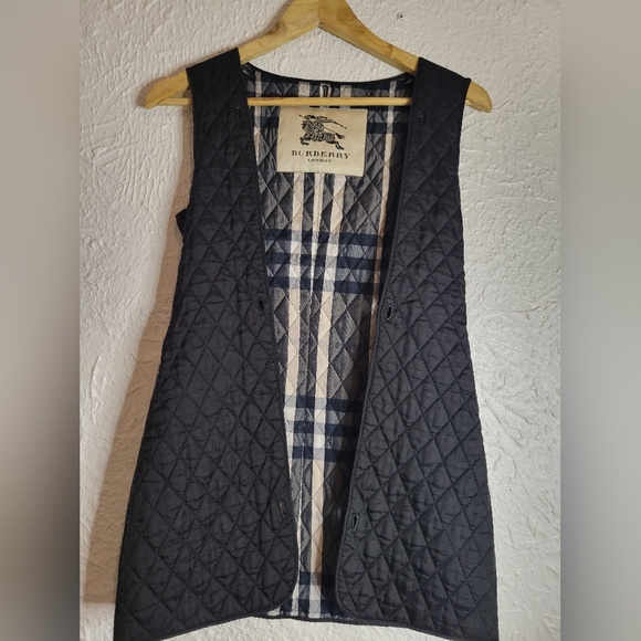 Burberry trench coat with movable vest - Picture 4 of 15